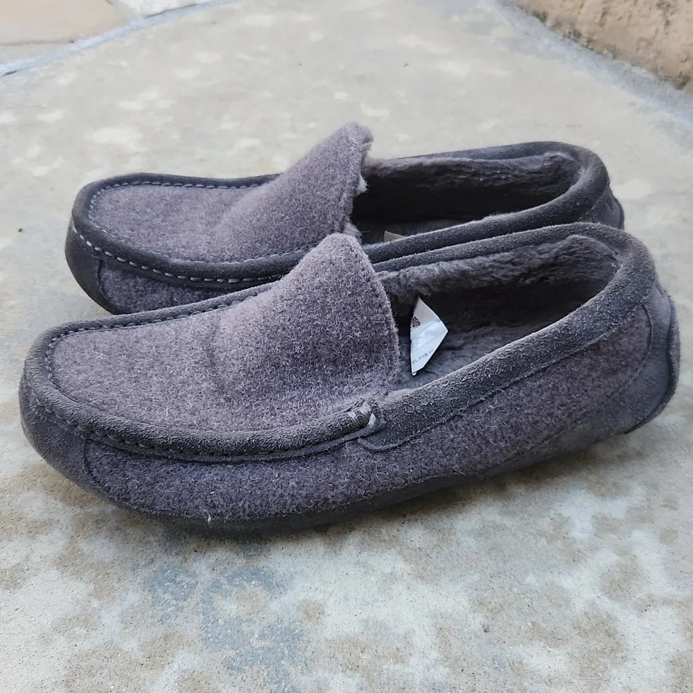 UGG gray slippers